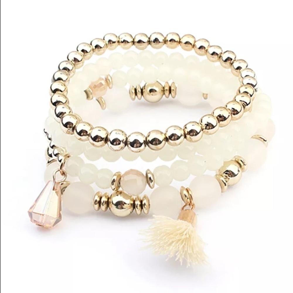 NEW!! Beaded Bracelet Set